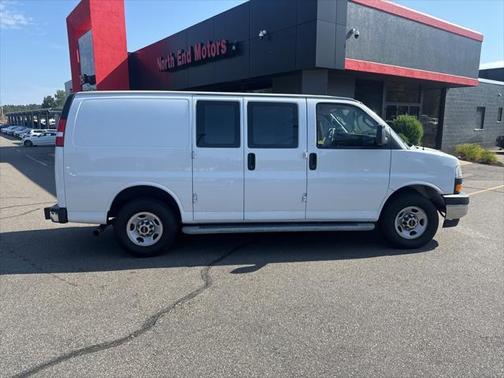 2023 GMC Savana 2500 Work Van