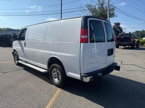2023 GMC Savana 2500 Work Van