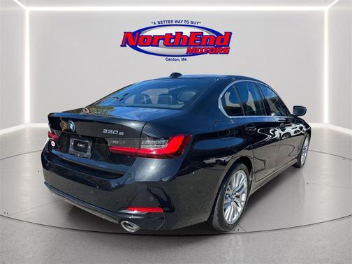 2024 BMW 330e xDrive