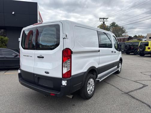 2024 Ford Transit-250 Base