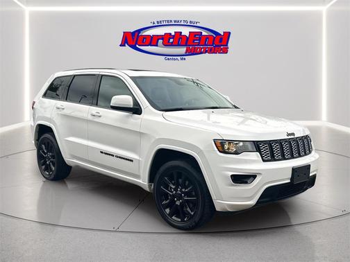 2022 Jeep Grand Cherokee Laredo