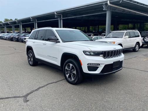 2024 Jeep Grand Cherokee 4xe Base