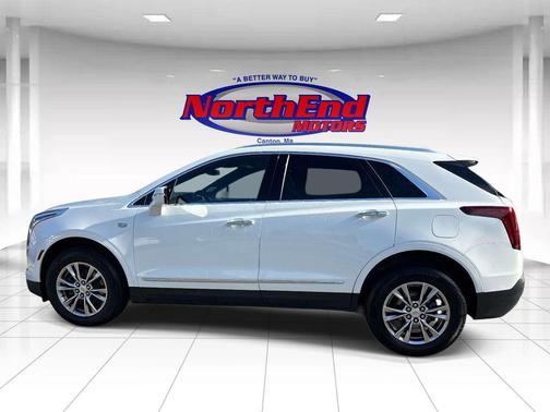 White 2023 Cadillac XT5 Premium Luxury