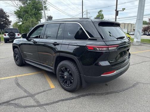 2022 Jeep Grand Cherokee Limited X