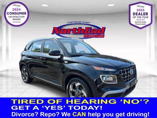 Onyx Black 2025 Hyundai VENUE SEL