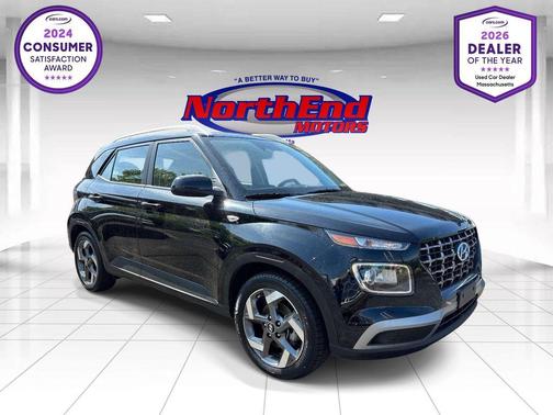 Onyx Black 2025 Hyundai VENUE SEL