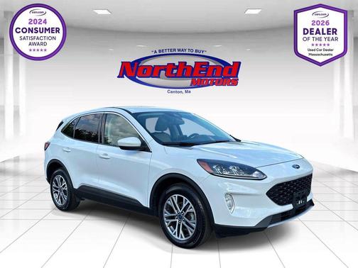 Oxford White 2022 Ford Escape SEL