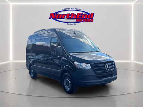 2023 Mercedes-Benz Sprinter 2500 Standard Roof