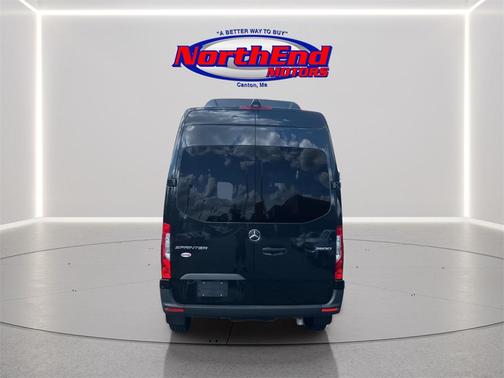2023 Mercedes-Benz Sprinter 2500 Standard Roof