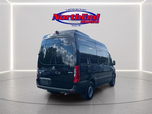 2023 Mercedes-Benz Sprinter 2500 Standard Roof