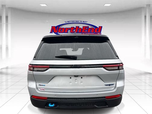 2023 Jeep Grand Cherokee 4xe Trailhawk