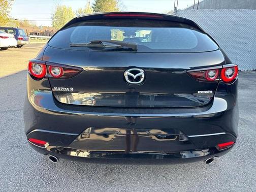 2024 Mazda Mazda3 FWD w/Preferred Package