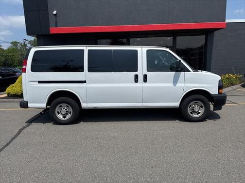 2023 Chevrolet Express 3500 RWD 3500 Regular Wheelbase LS