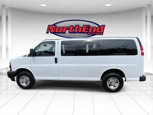2023 Chevrolet Express 3500 RWD 3500 Regular Wheelbase LS