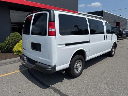 2023 Chevrolet Express 3500 RWD 3500 Regular Wheelbase LS