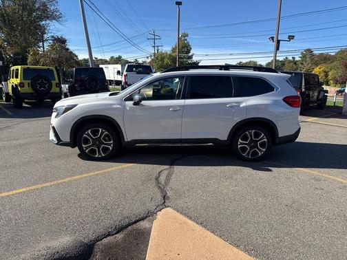 2023 Subaru Ascent Limited 7-Passenger