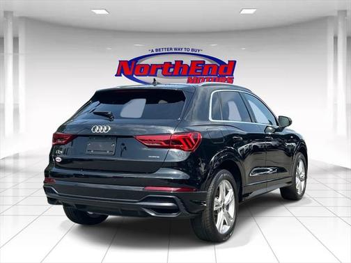 2021 Audi Q3 45 S line Premium