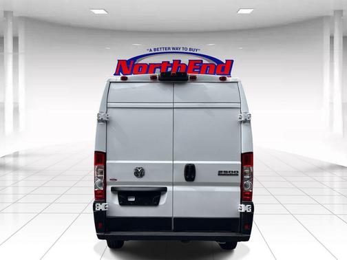 Bright White Clearcoat 2026 RAM ProMaster 2500 Tradesman