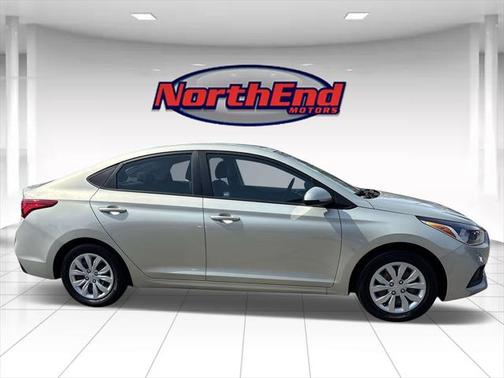 2020 Hyundai Accent SE