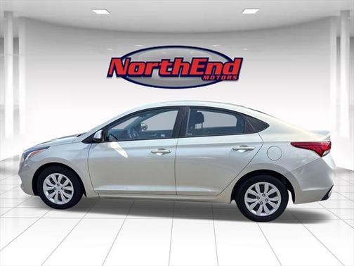 2020 Hyundai Accent SE