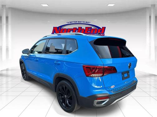 2023 Volkswagen Taos 1.5T SE