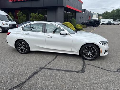 2022 BMW 330 xDrive