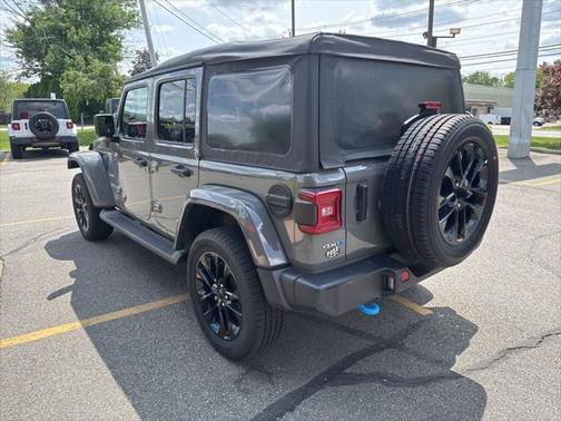 2022 Jeep Wrangler Unlimited 4xe Sahara