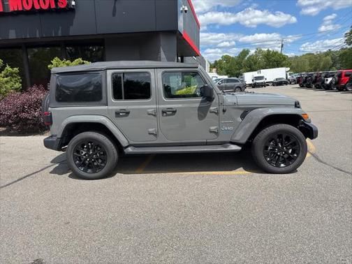 2022 Jeep Wrangler Unlimited 4xe Sahara