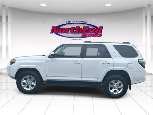 2024 Toyota 4Runner SR5