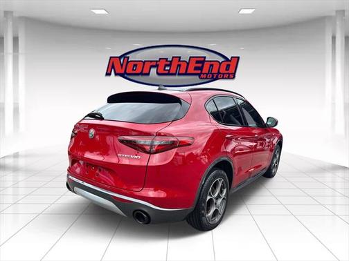 2022 Alfa Romeo Stelvio Ti