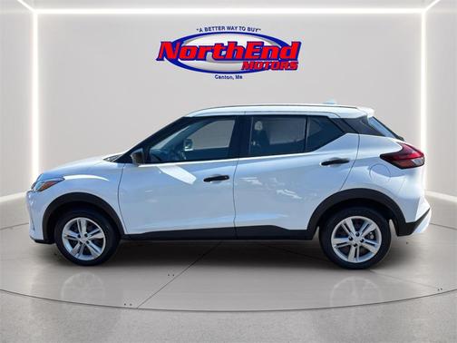 2022 Nissan Kicks S