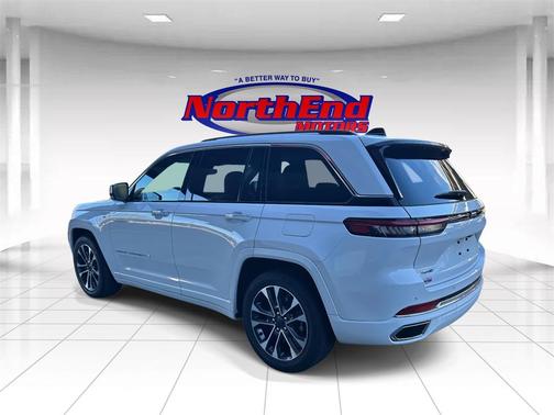 2022 Jeep Grand Cherokee 4xe Overland