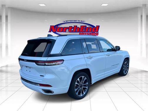 2022 Jeep Grand Cherokee 4xe Overland