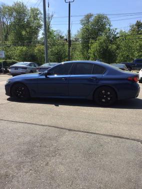 Phytonic Blue Metallic 2022 BMW 540 i xDrive