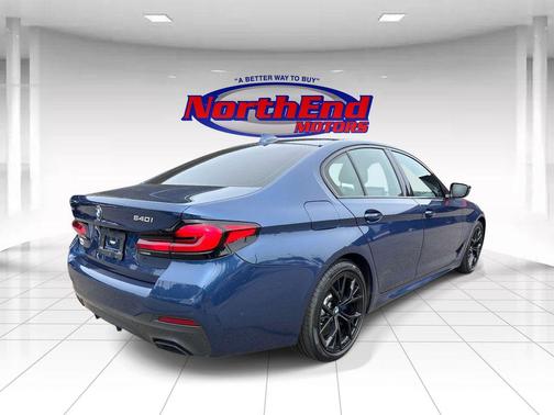 Phytonic Blue Metallic 2022 BMW 540 i xDrive