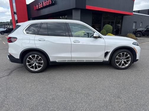 2024 BMW X5 xDrive40i
