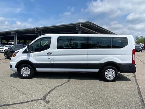 2024 Ford Transit-350 XLT