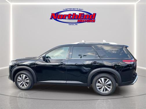 2023 Nissan Pathfinder SL 4WD