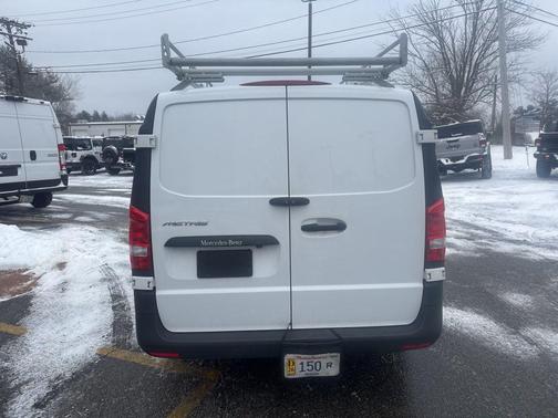 2023 Mercedes-Benz Metris Base