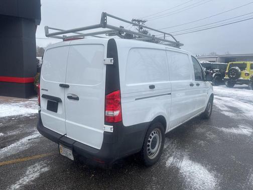 2023 Mercedes-Benz Metris Base