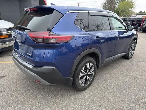 2022 Nissan Rogue SV