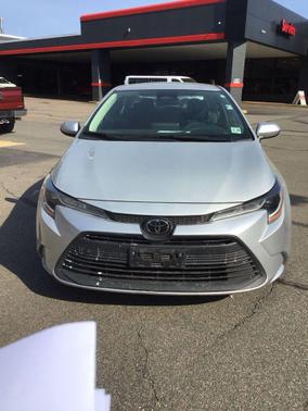 Classic Silver Metallic 2024 Toyota Corolla LE