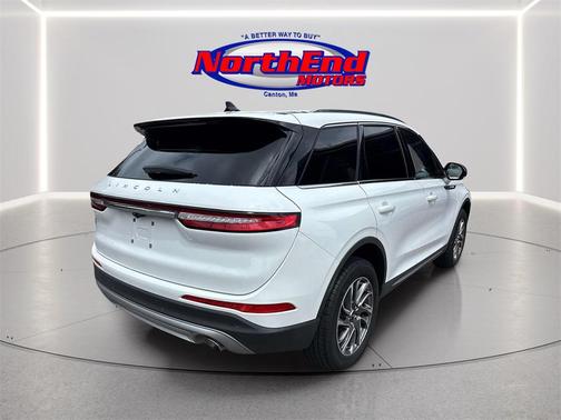 2022 Lincoln Corsair Standard