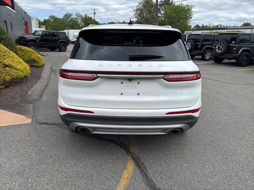 2022 Lincoln Corsair Standard