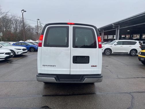 2024 GMC Savana 2500 Work Van