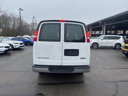 2024 GMC Savana 2500 Work Van