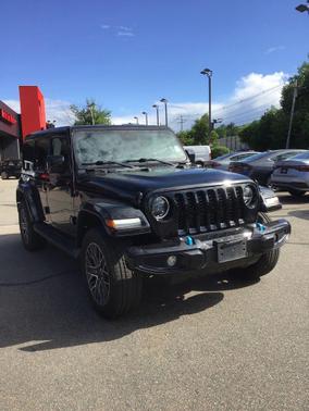 Black Clearcoat 2023 Jeep Wrangler 4xe Sahara High Altitude