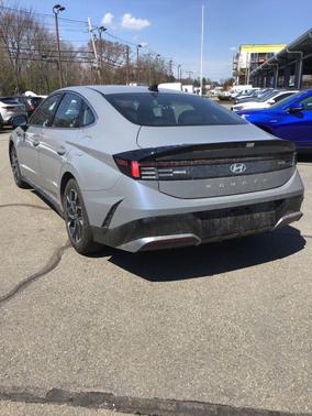 Transmission Blue 2025 Hyundai SONATA SEL