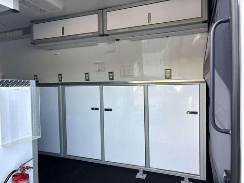 2022 Mercedes-Benz Sprinter 4500 High Roof V6