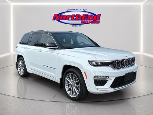 2022 Jeep Grand Cherokee Summit